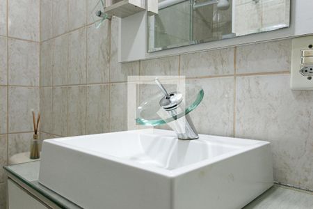 Casa para alugar com 98m², 2 quartos e 1 vagaBanheiro