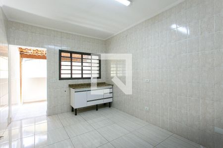 Casa para alugar com 98m², 2 quartos e 1 vagaCozinha