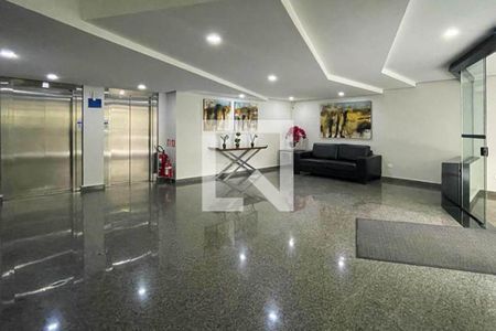 Studio à venda com 40m², 1 quarto e 1 vaga Studio à venda com 40m², 1 quarto e 1 vagaHall social