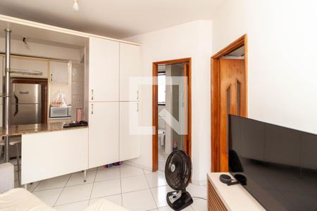 Sala/Cozinha de kitnet/studio à venda com 1 quarto, 40m² em Indianópolis, São Paulo