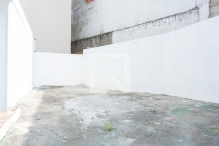 Casa à venda com 70m², 2 quartos e 2 vagas Casa à venda com 70m², 2 quartos e 2 vagasÁrea comum