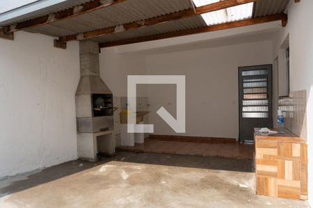 Casa à venda com 70m², 2 quartos e 2 vagas Casa à venda com 70m², 2 quartos e 2 vagasÁrea comum
