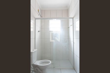 Banheiro de casa à venda com 2 quartos, 70m² em Vila Junqueira, Santo André