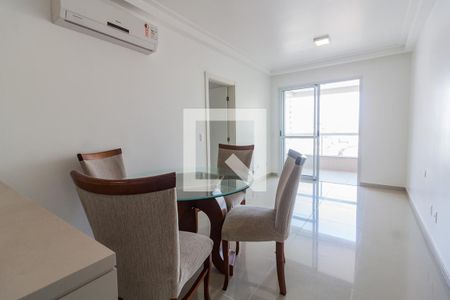 Sala de apartamento para alugar com 2 quartos, 69m² em Balneario, Florianópolis