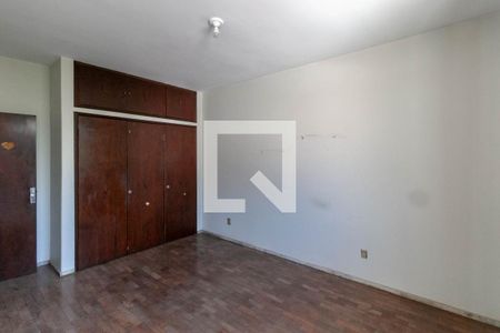 Apartamento para alugar com 140m², 4 quartos e 1 vagaQuarto Suíte