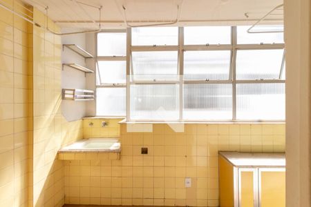 Apartamento para alugar com 140m², 4 quartos e 1 vagaCozinha e Área de Serviço