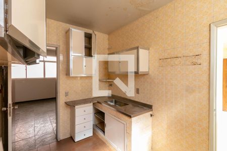 Apartamento para alugar com 140m², 4 quartos e 1 vagaCozinha e Área de Serviço