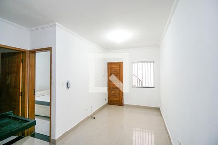 Sala e cozinha de apartamento para alugar com 1 quarto, 38m² em Penha de França, São Paulo
