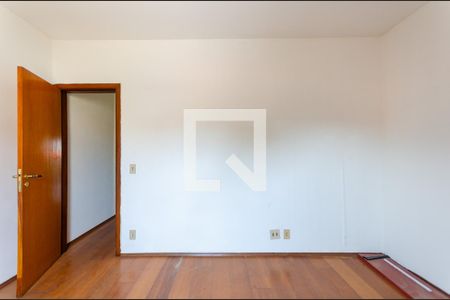 Casa para alugar com 165m², 3 quartos e 2 vagasQuarto 2