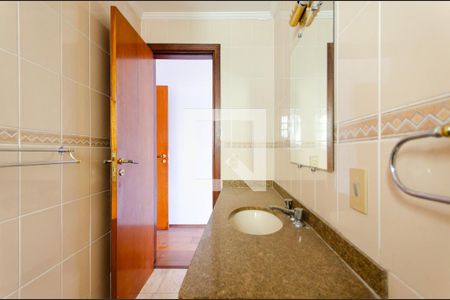 Casa para alugar com 165m², 3 quartos e 2 vagas Casa para alugar com 165m², 3 quartos e 2 vagasSuíte