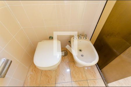 Casa para alugar com 165m², 3 quartos e 2 vagasSuíte