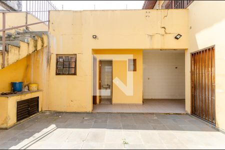 Casa para alugar com 165m², 3 quartos e 2 vagasQuintal