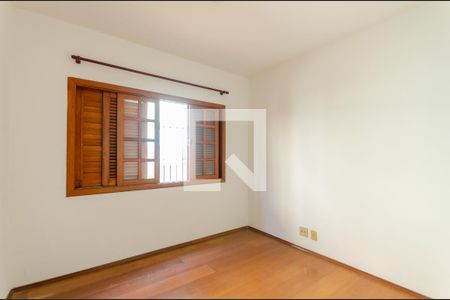 Casa para alugar com 165m², 3 quartos e 2 vagas Casa para alugar com 165m², 3 quartos e 2 vagasQuarto 1