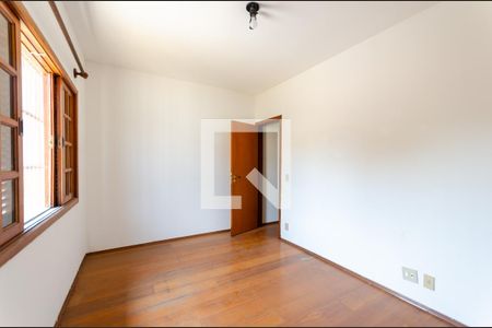 Casa para alugar com 165m², 3 quartos e 2 vagasQuarto 2