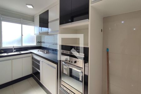 Apartamento à venda com 102m², 2 quartos e 1 vagaCozinha