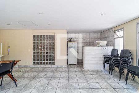 Apartamento para alugar com 52m², 2 quartos e 1 vaga Apartamento para alugar com 52m², 2 quartos e 1 vagaÁrea comum - Salão de festas