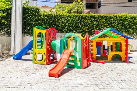 Apartamento para alugar com 52m², 2 quartos e 1 vaga Apartamento para alugar com 52m², 2 quartos e 1 vagaÁrea comum - Playground