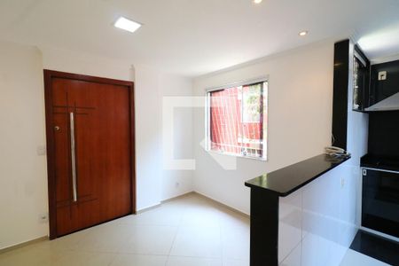 Sala de apartamento à venda com 2 quartos, 50m² em Praia da Bandeira, Rio de Janeiro