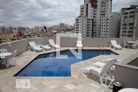 Apartamento à venda com 43m², 1 quarto e 1 vaga Apartamento à venda com 43m², 1 quarto e 1 vagaÁrea comum - Piscina