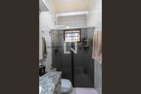 Banheiro da Suíte de casa à venda com 3 quartos, 200m² em Jardim Cocaia, Guarulhos