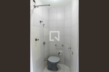Apartamento à venda com 79m², 2 quartos e 1 vaga Apartamento à venda com 79m², 2 quartos e 1 vagaBanheiro de serviço
