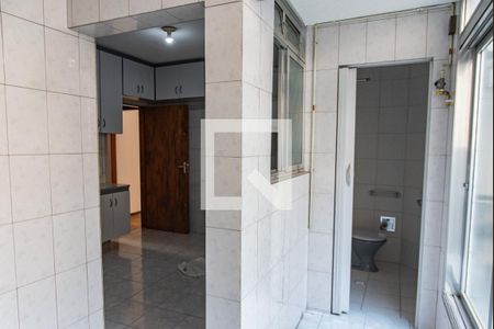 Apartamento à venda com 79m², 2 quartos e 1 vaga Apartamento à venda com 79m², 2 quartos e 1 vagaÁrea de serviço