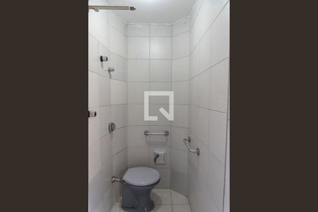Apartamento à venda com 79m², 2 quartos e 1 vaga Apartamento à venda com 79m², 2 quartos e 1 vagaBanheiro de serviço