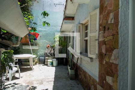 Casa para alugar com 150m², 4 quartos e sem vagaQuintal