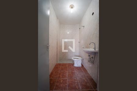 Banheiro de kitnet/studio para alugar com 1 quarto, 40m² em Santa Cecilia, São Paulo