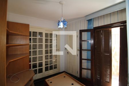 Quarto  de casa à venda com 3 quartos, 380m² em Vila Basileia, São Paulo