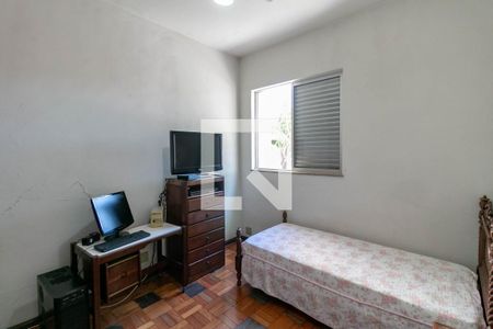 QUarto 1 de casa à venda com 4 quartos, 350m² em Carlos Prates, Belo Horizonte