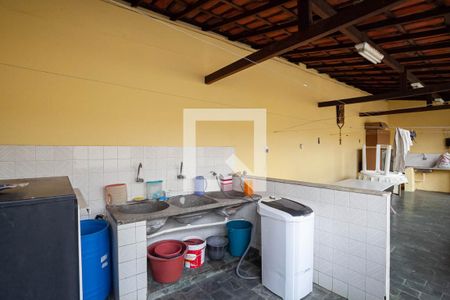 Casa à venda com 243m², 3 quartos e 4 vagasÁrea de serviço 