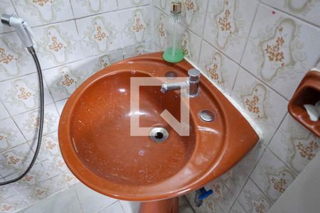 Casa à venda com 243m², 3 quartos e 4 vagasBanheiro da suíte 