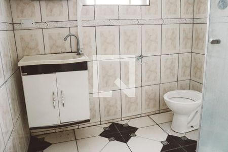 Banheiro de casa para alugar com 2 quartos, 102m² em Parque Casa de Pedra, São Paulo