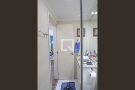Apartamento à venda com 48m², 2 quartos e 1 vaga Apartamento à venda com 48m², 2 quartos e 1 vagaBanheiro