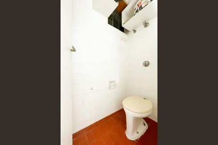 Apartamento à venda com 77m², 2 quartos e sem vagaÁrea de Serviço/ Banheiro