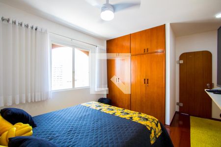 Apartamento à venda com 150m², 4 quartos e 2 vagas Apartamento à venda com 150m², 4 quartos e 2 vagasQuarto 1 - Suíte