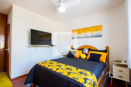 Apartamento à venda com 150m², 4 quartos e 2 vagas Apartamento à venda com 150m², 4 quartos e 2 vagasQuarto 1 - Suíte