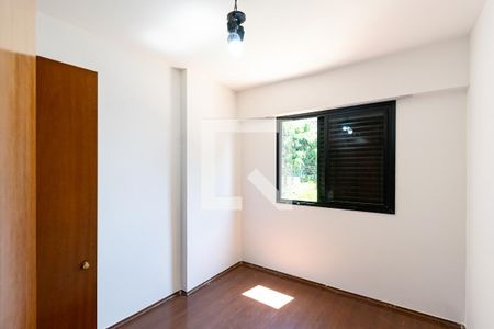 Apartamento à venda com 110m², 3 quartos e 3 vagasQuarto 3