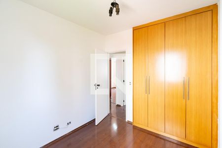 Apartamento à venda com 110m², 3 quartos e 3 vagasQuarto 2