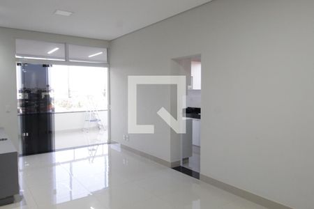 Sala de apartamento para alugar com 3 quartos, 127m² em Granada, Uberlândia
