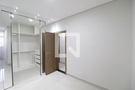 Suíte 1 de apartamento para alugar com 3 quartos, 127m² em Granada, Uberlândia