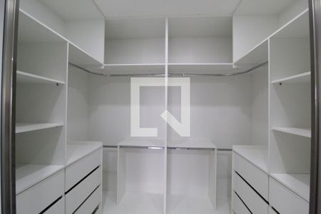 Suíte 1 de apartamento para alugar com 3 quartos, 127m² em Granada, Uberlândia