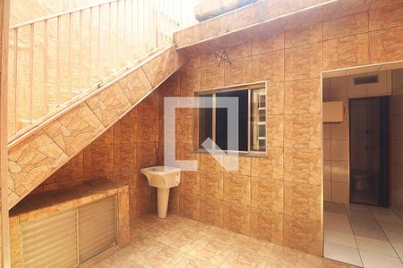 Casa à venda com 90m², 2 quartos e 1 vagaÁrea de Serviço