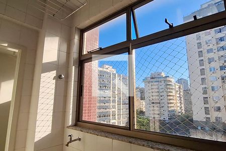 Apartamento à venda com 90m², 2 quartos e 1 vagaÁrea de Serviço