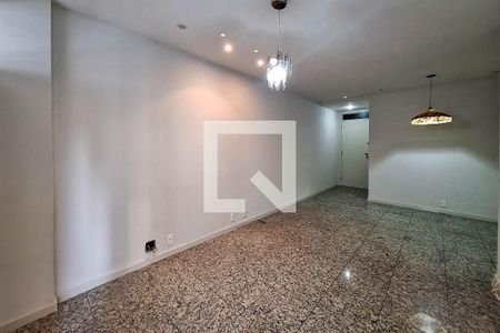 Apartamento à venda com 90m², 2 quartos e 1 vagaSala