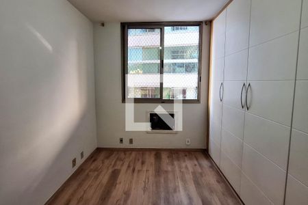 Apartamento à venda com 90m², 2 quartos e 1 vagaQuarto