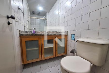 Apartamento à venda com 90m², 2 quartos e 1 vagaBanheiro Social