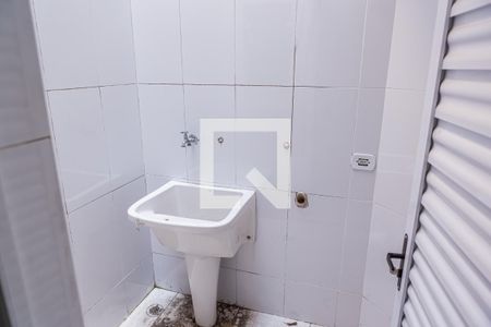 Casa de condomínio para alugar com 60m², 2 quartos e 1 vaga Casa de condomínio para alugar com 60m², 2 quartos e 1 vagaÁrea de Serviço