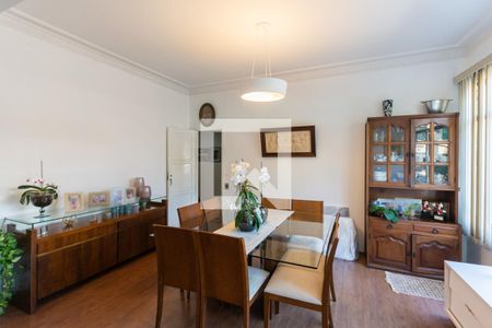 Apartamento à venda com 102m², 3 quartos e sem vagaSala